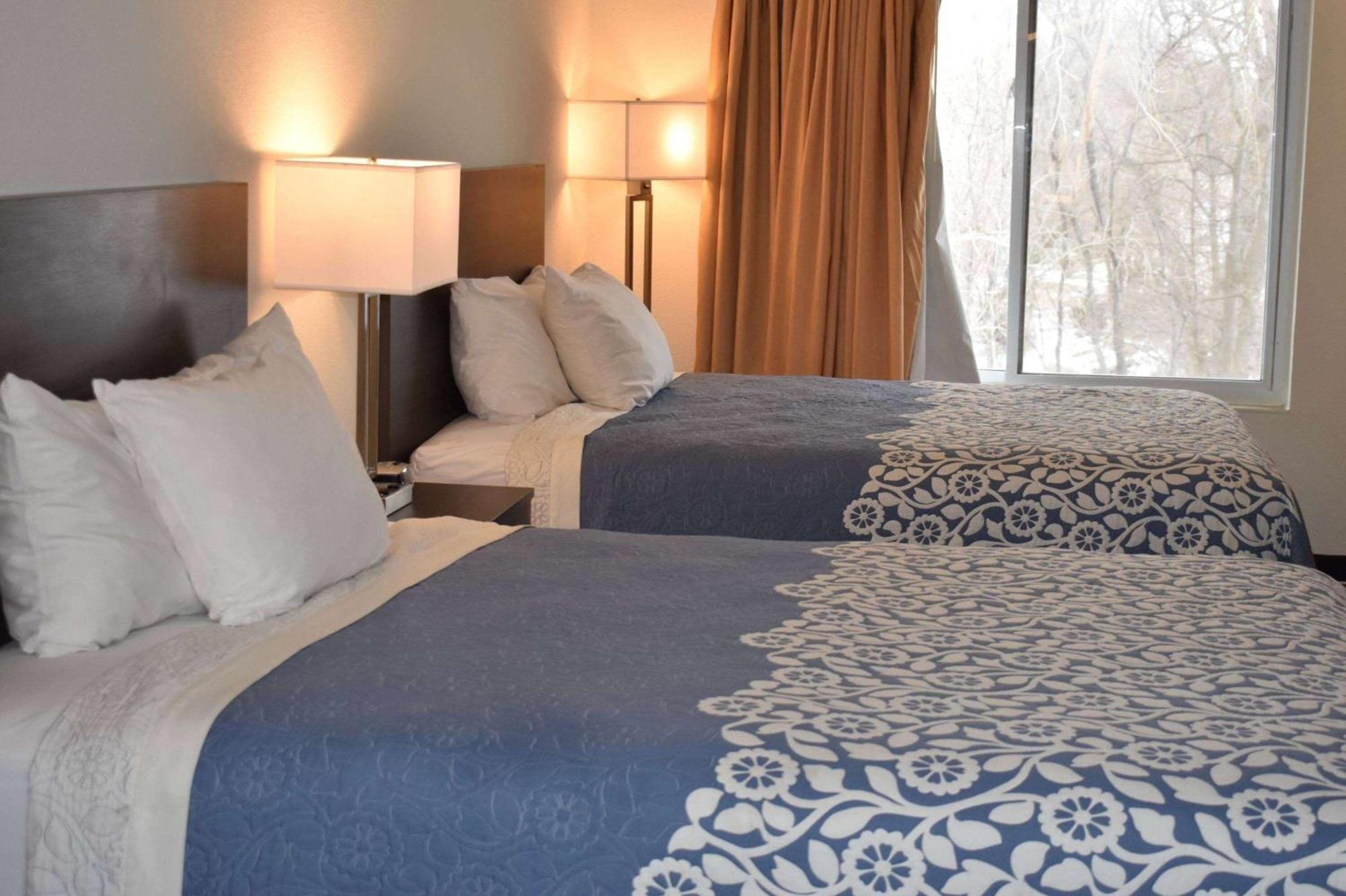Super 8 By Wyndham Grand Island Hotel Екстериор снимка