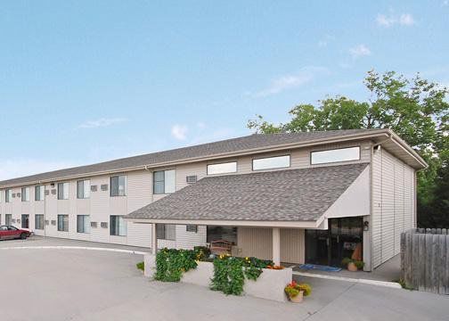 Super 8 By Wyndham Grand Island Hotel Екстериор снимка
